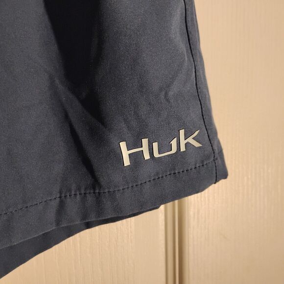 Huk Pursuit Volley shorts mens L Large navy blue swim fishing lined stretch - Picture 3 of 10